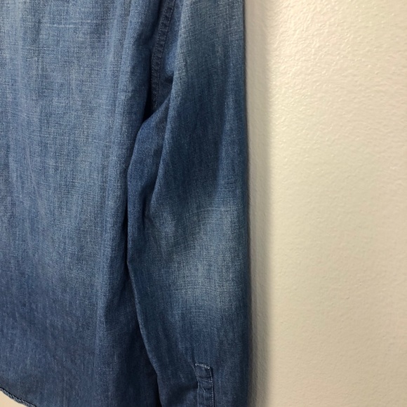 7 For All Mankind Distressed chambray shirt size S - Picture 5 of 12